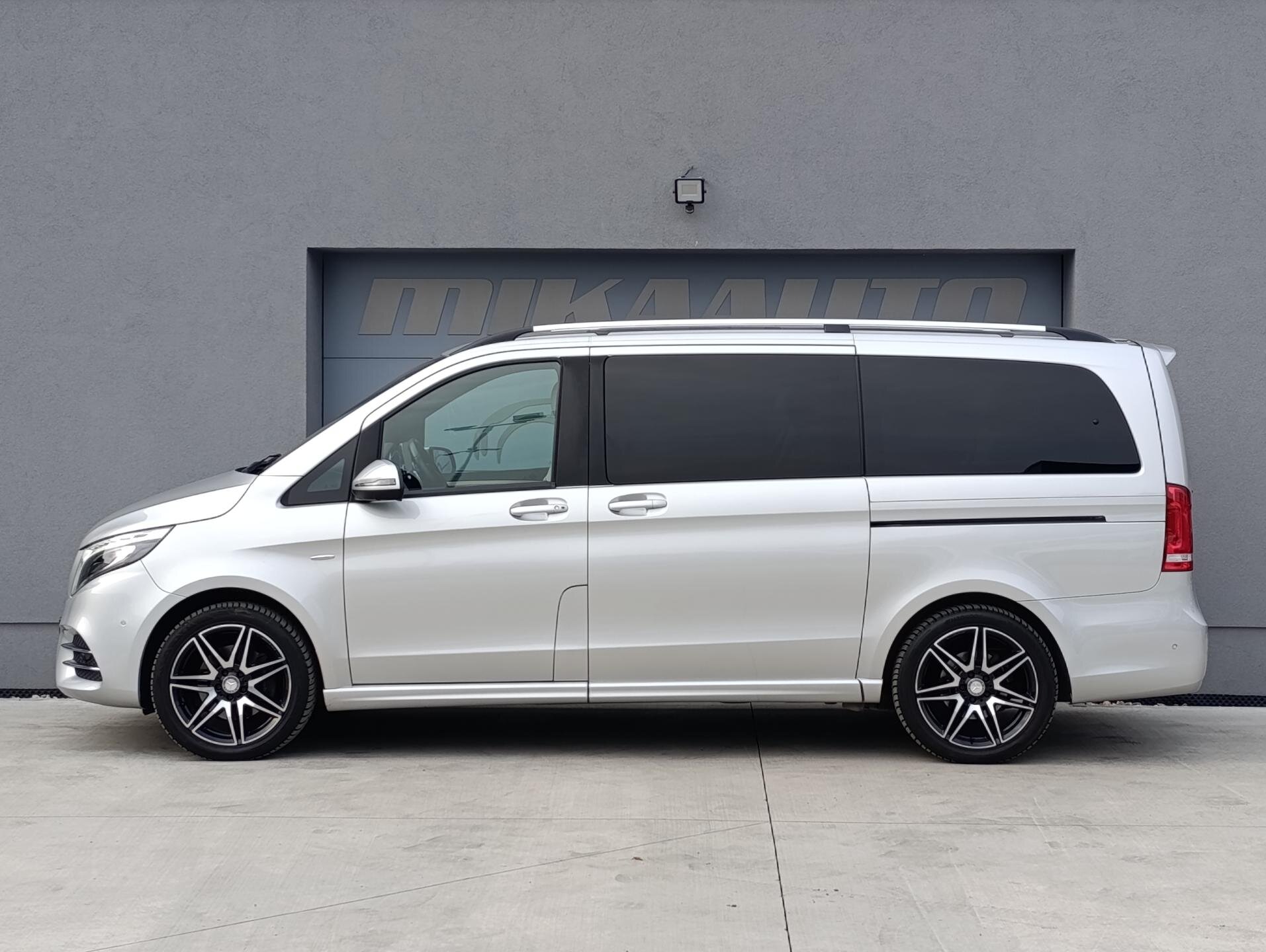 Mercedes-Benz Třídy V Ostatní 2,1 l 173 kw