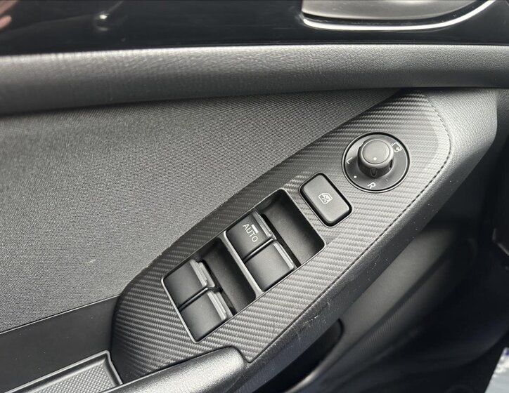 Mazda 3 Hatchback 2,0 l 88 kw