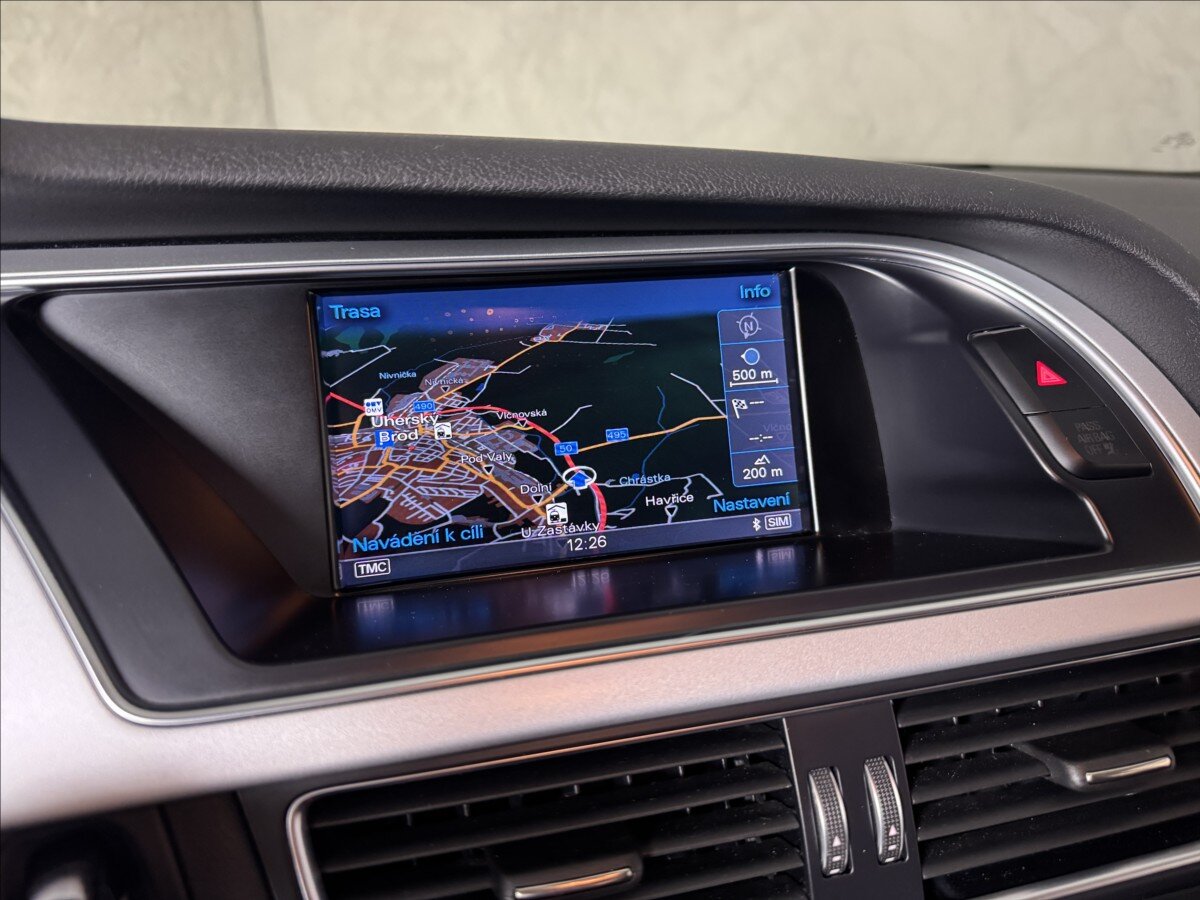 Audi A4 Kombi 2,0 l 110 kw