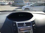 Toyota Yaris Hatchback 998,0 51 kw