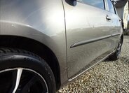 Toyota Yaris Kombi 1,3 l 73 kw