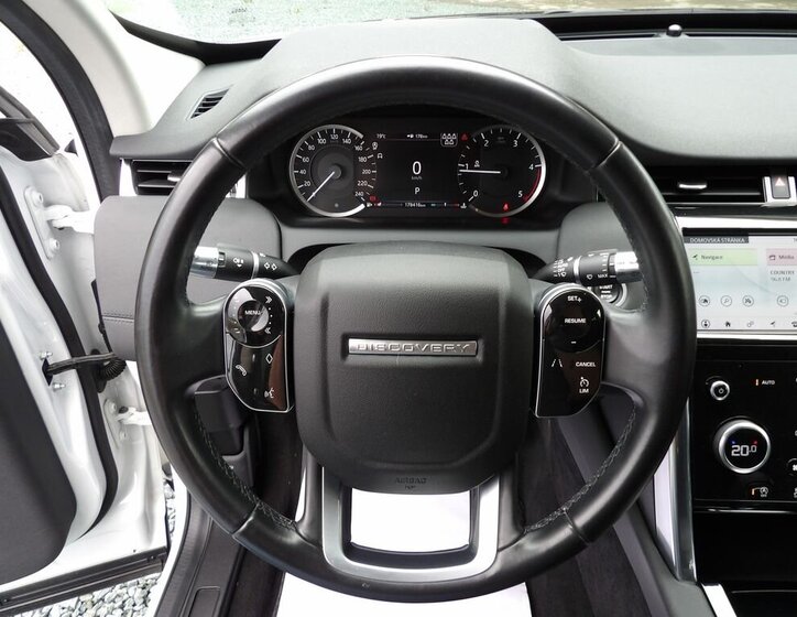 Land Rover Discovery Sport SUV / Terénní 2,0 l 110 kw
