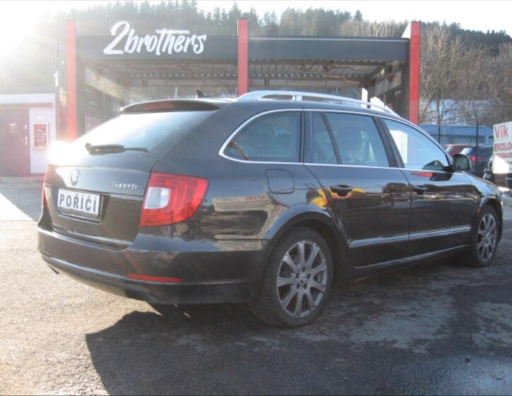 Škoda Superb Kombi 2,0 l 125 kw