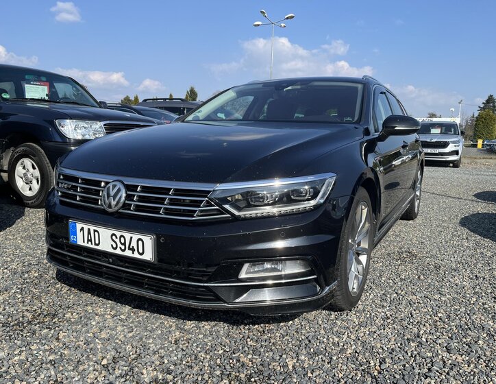 Volkswagen Passat Kombi 2,0 l 176 kw