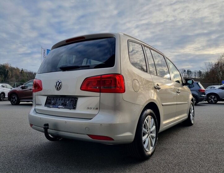 Volkswagen Touran 5