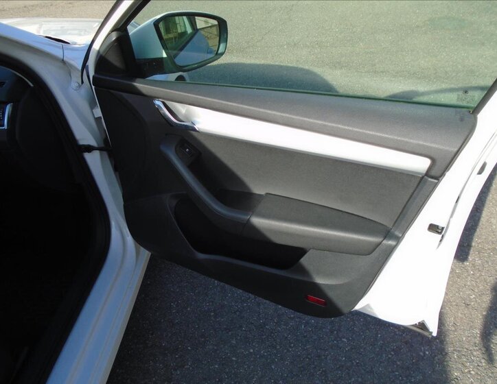 Škoda Octavia Sedan / Limuzína 999,0 85 kw