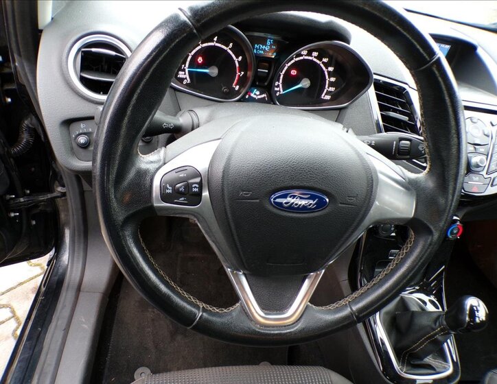 Ford Fiesta Hatchback 998,0 92 kw