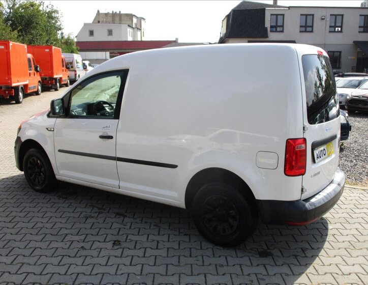 Volkswagen Caddy Skříň 2,0 l 75 kw