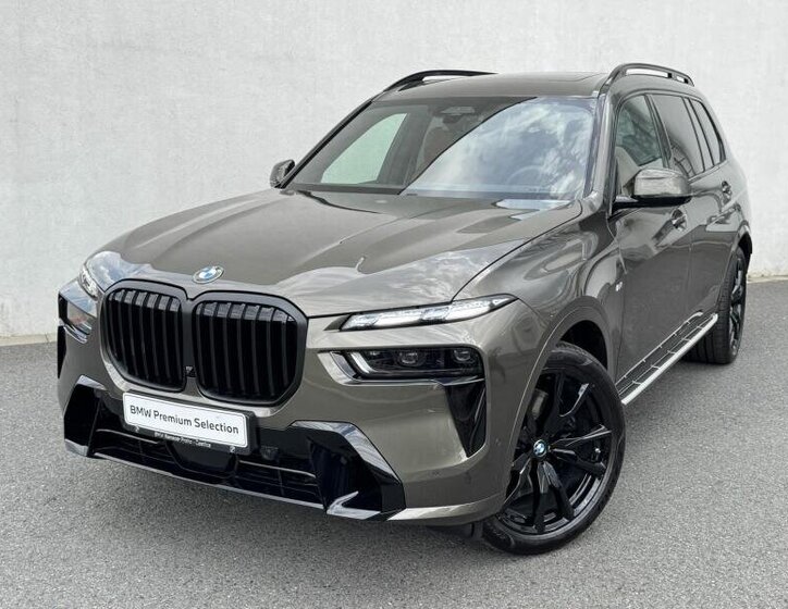 BMW X7 SUV 3,0 l 250 kw