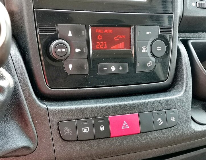 Peugeot Boxer Ostatní 2,2 l 110 kw