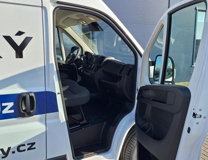 Peugeot Boxer 9