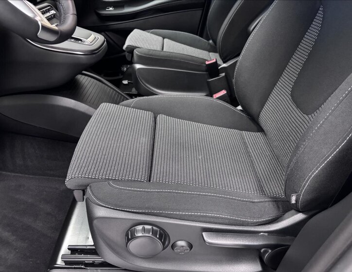 Mercedes-Benz Třídy V Kombi 2,0 l 174 kw