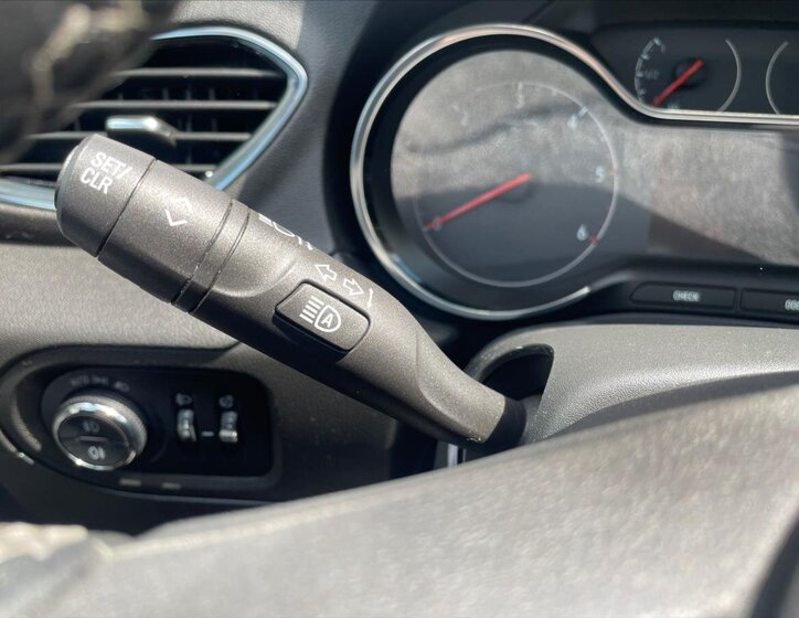 Opel Grandland X SUV 2,0 l 130 kw