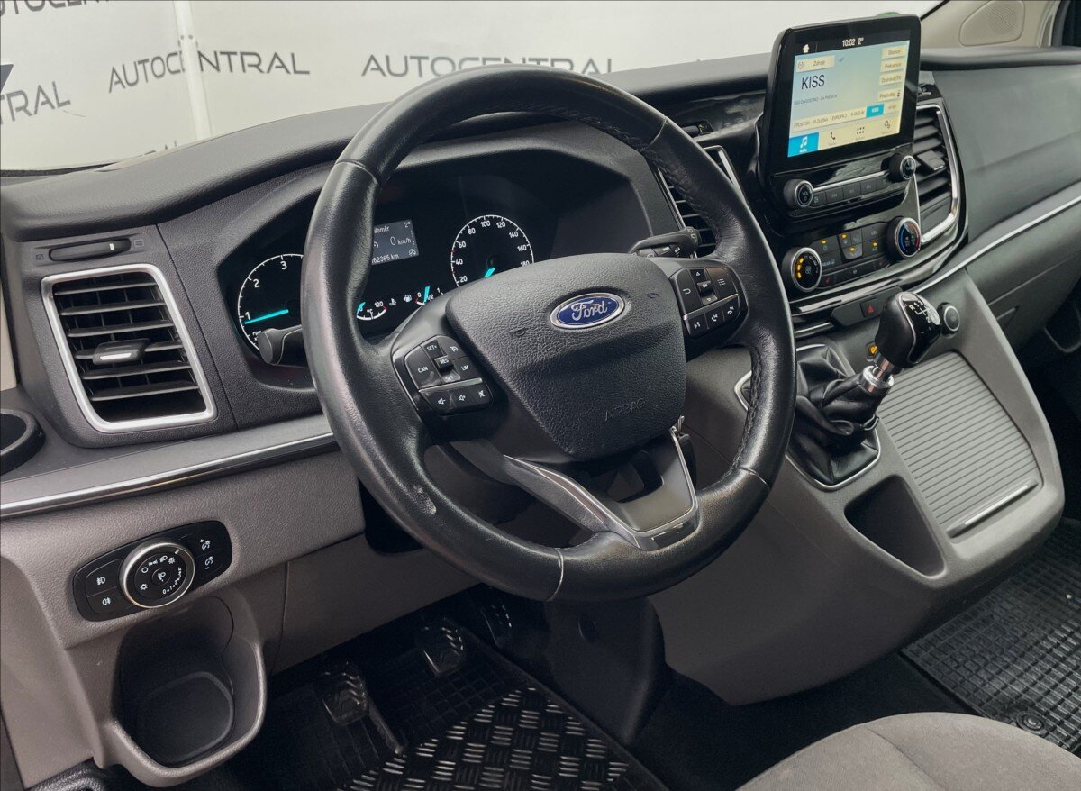 Ford Tourneo Custom MPV 2,0 l 96 kw
