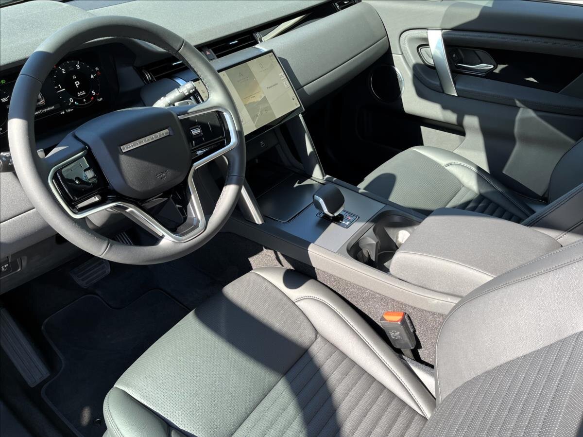 Land Rover Discovery Sport SUV 2,0 l 120 kw