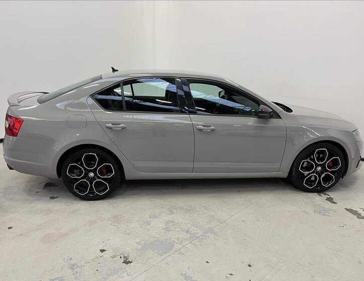 Škoda Octavia Liftback 2,0 l 169 kw