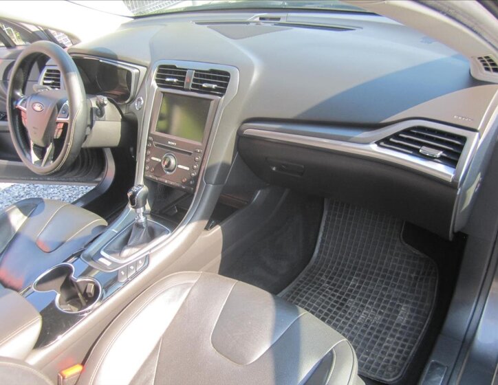 Ford Mondeo Kombi 2,0 l 110 kw