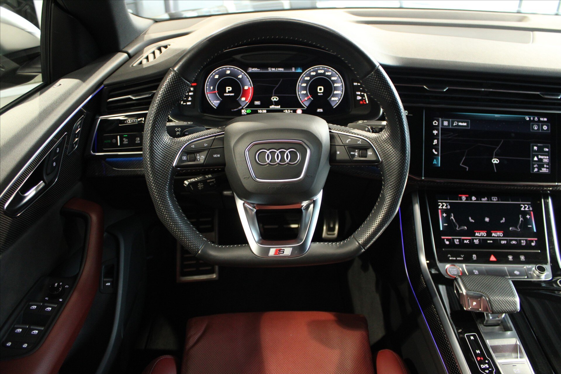 Audi SQ8 SUV / Terénní 4,0 l 320 kw