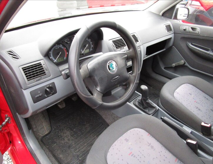 Škoda Fabia Hatchback 1,2 l 40 kw