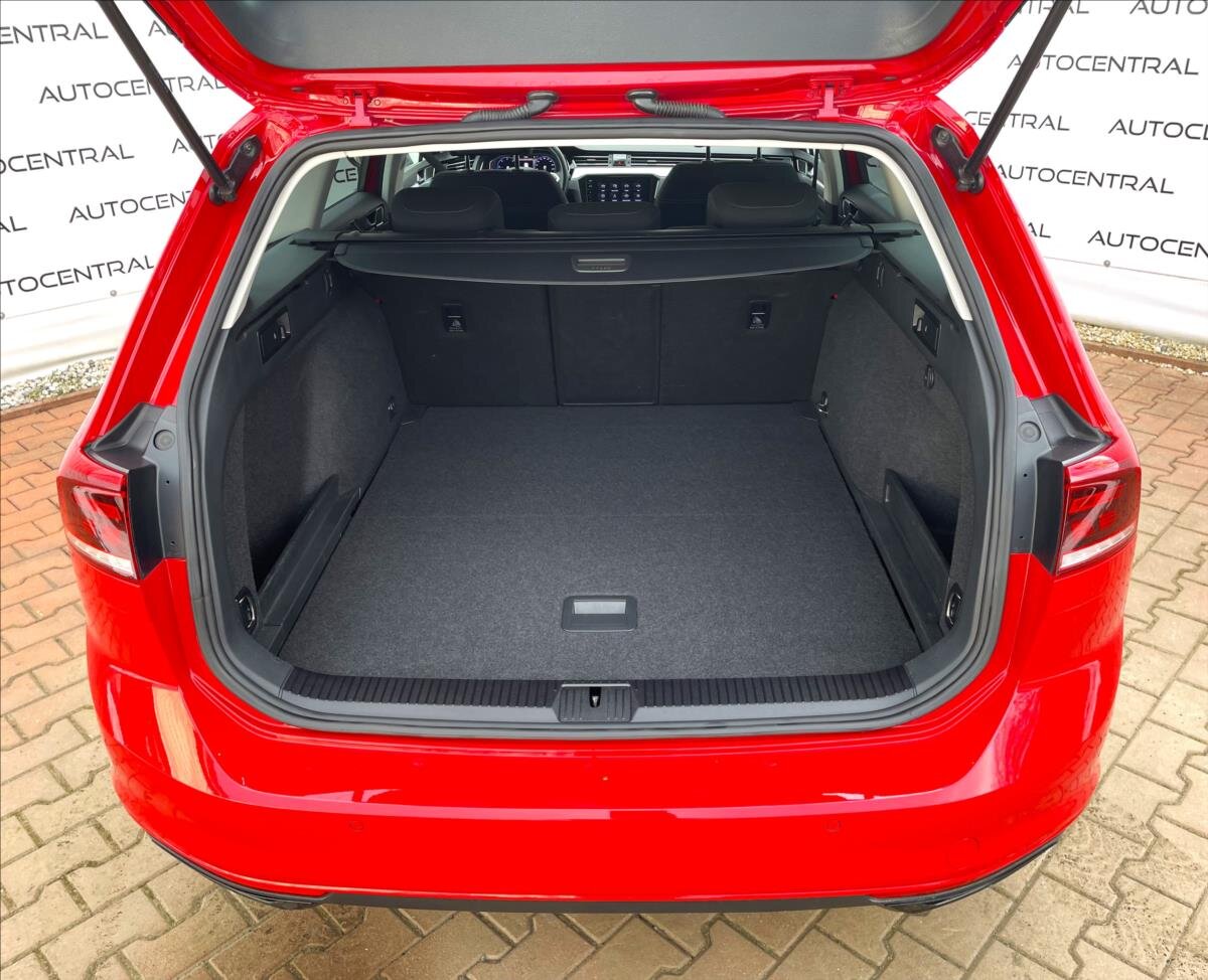 Volkswagen Passat Kombi 2,0 l 90 kw