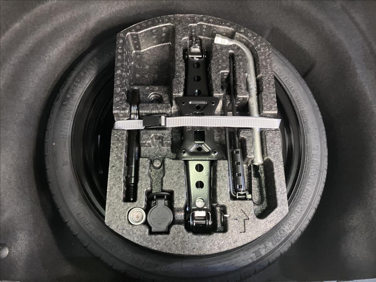 Škoda Superb Kombi 2,0 l 110 kw