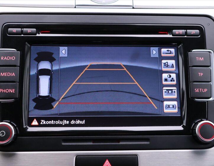 Volkswagen Passat Kombi 2,0 l 155 kw