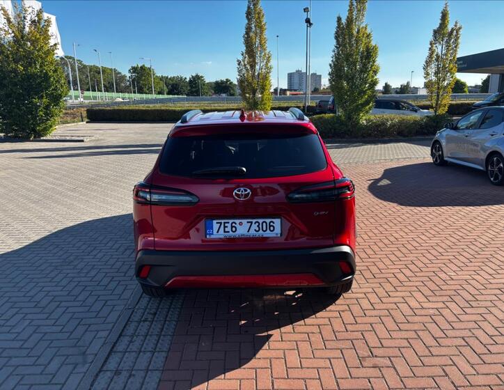 Toyota Corolla Cross 6