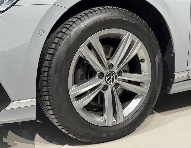 Volkswagen Passat Kombi 2,0 l 110 kw