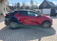 Toyota C-HR SUV / Terénní 2,0 l 112 kw