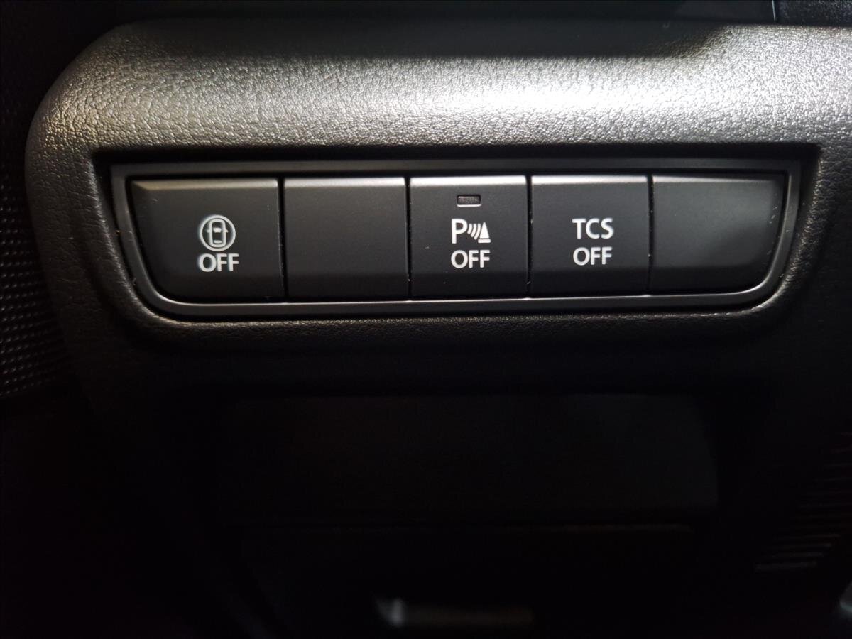 Mazda MX-30 SUV / Terénní 0,0 107 kw