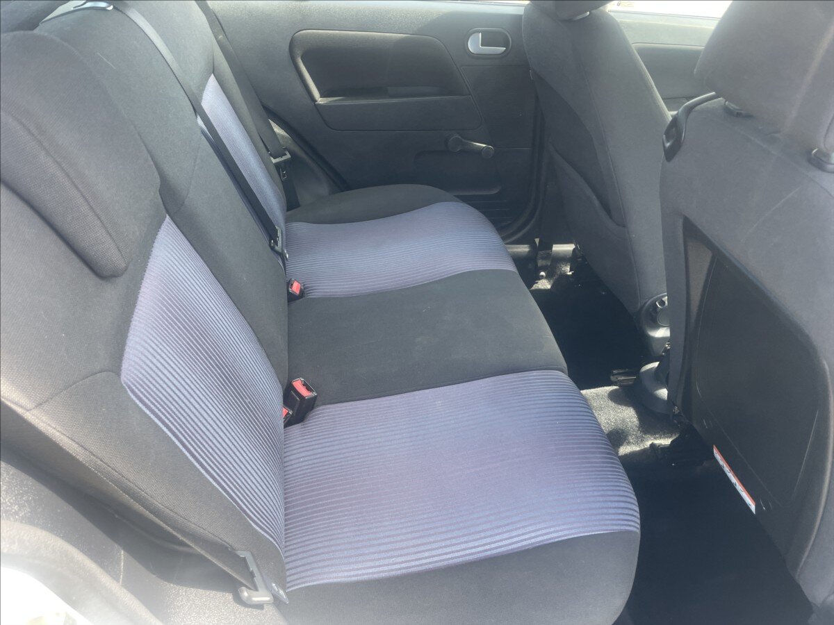 Ford Fusion Hatchback 1,4 l 59 kw