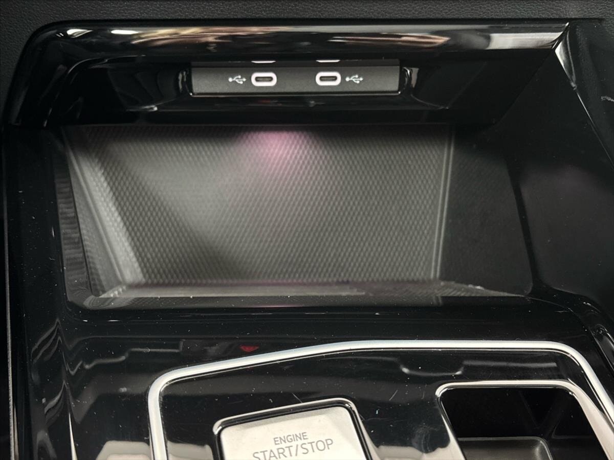 Volkswagen Golf Kombi 1,5 l 110 kw