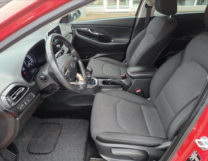 Hyundai i30 Kombi 998,0 88 kw