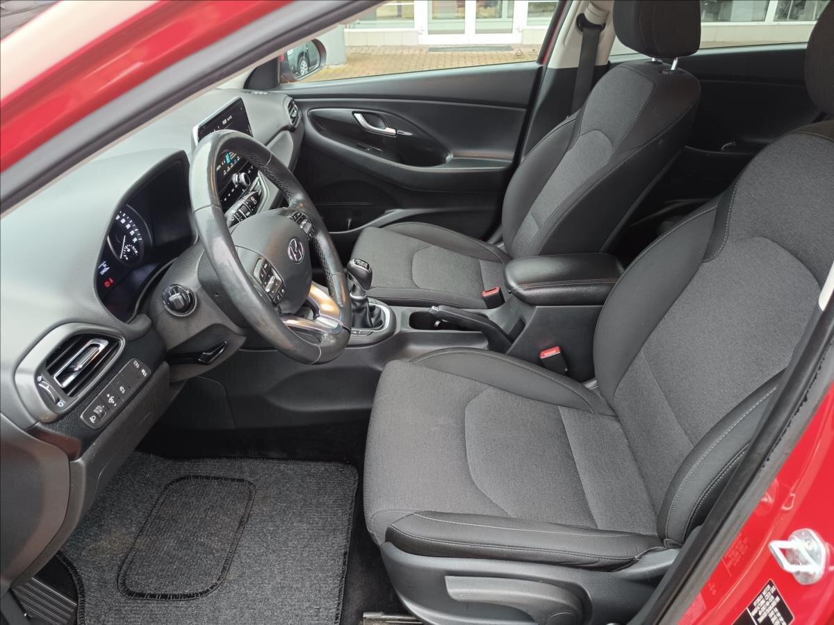 Hyundai i30 Kombi 998,0 88 kw