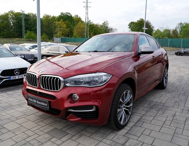 BMW X6 SUV / Terénní 3,0 l 280 kw