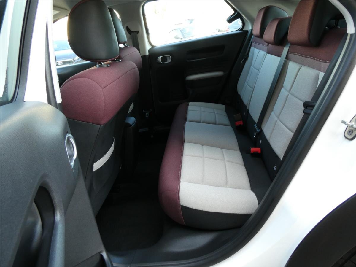 Citroën C4 Cactus Hatchback 1,5 l 75 kw