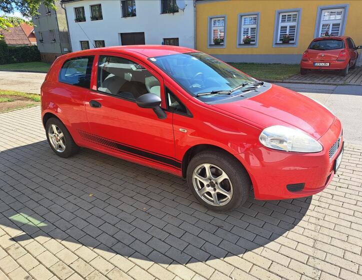 Fiat Grande Punto 12