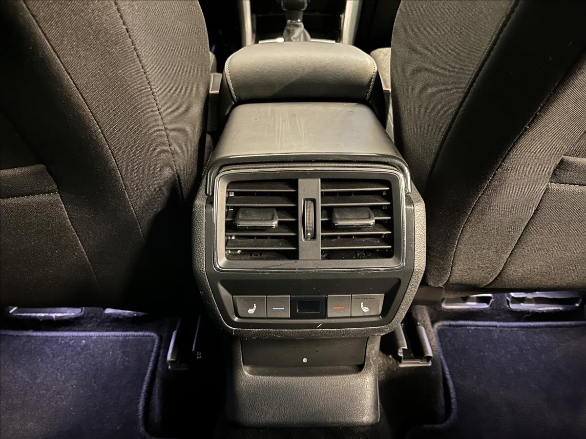 Škoda Karoq SUV 2,0 l 110 kw