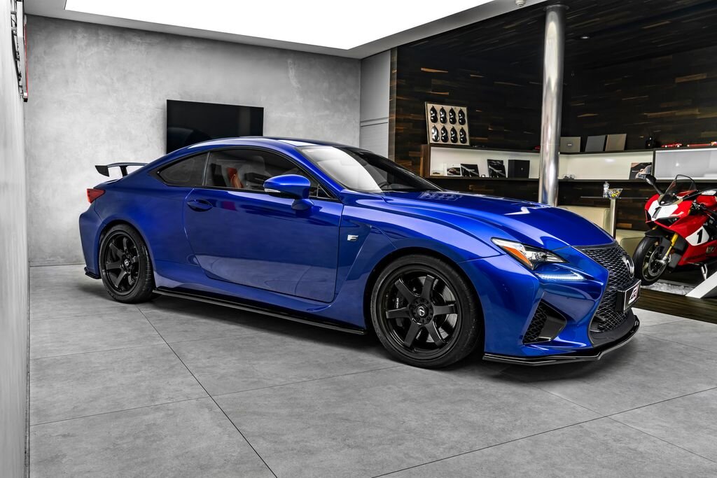Lexus RC F Kupé 5,0 l 351 kw