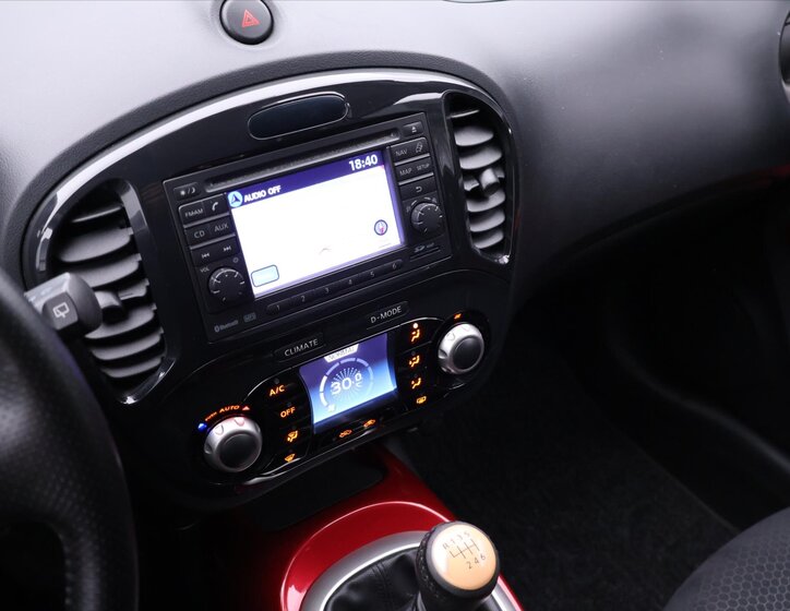 Nissan Juke SUV 1,6 l 140 kw