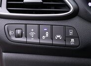 Hyundai i30 Liftback 1,6 l 100 kw