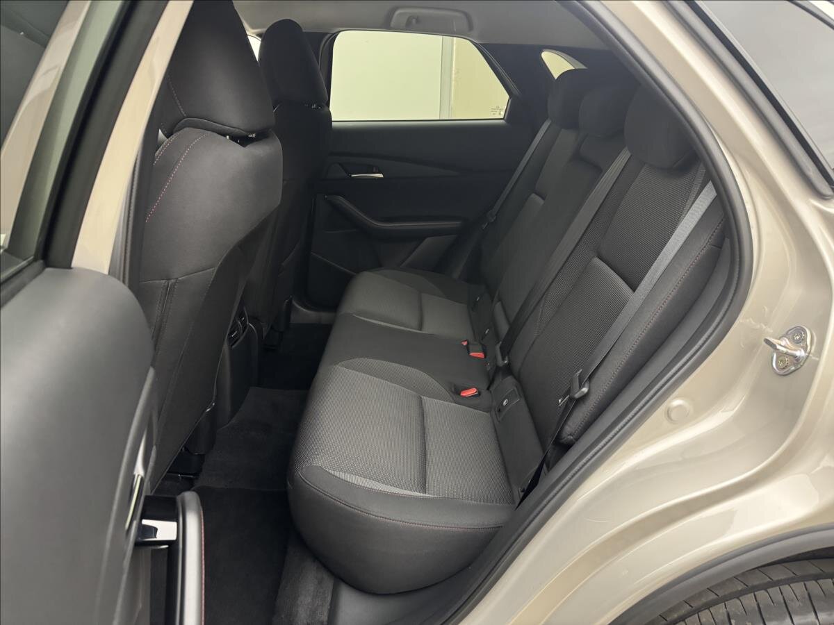 Mazda CX-30 SUV / Terénní 2,0 l 90 kw