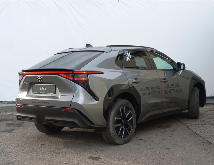 Toyota bZ4X SUV 0,0 167 kw
