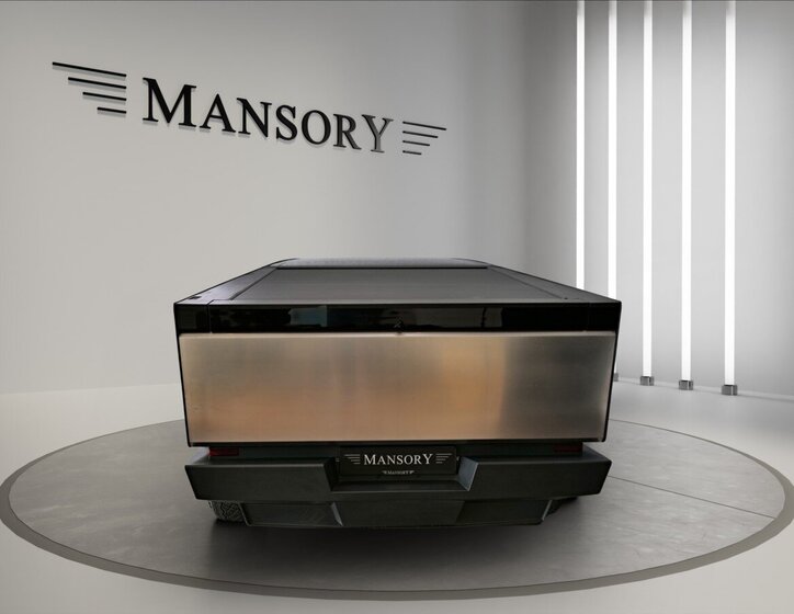 Tesla Ostatní SUV 0,0 450 kw