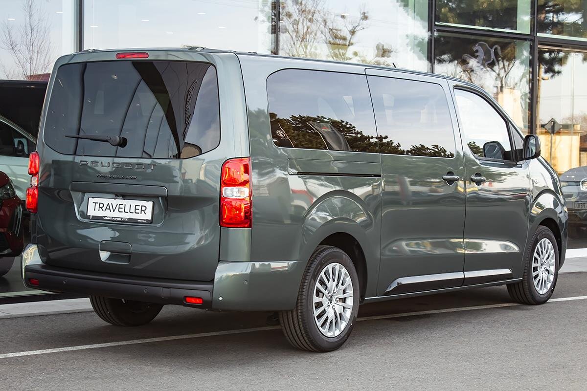 Peugeot Traveller MPV 2,0 l 130 kw