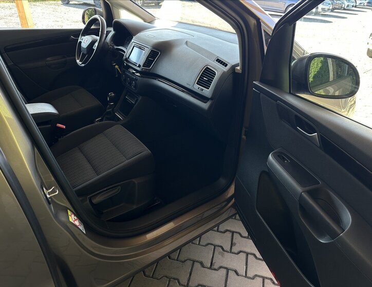 Seat Alhambra MPV 2,0 l 110 kw