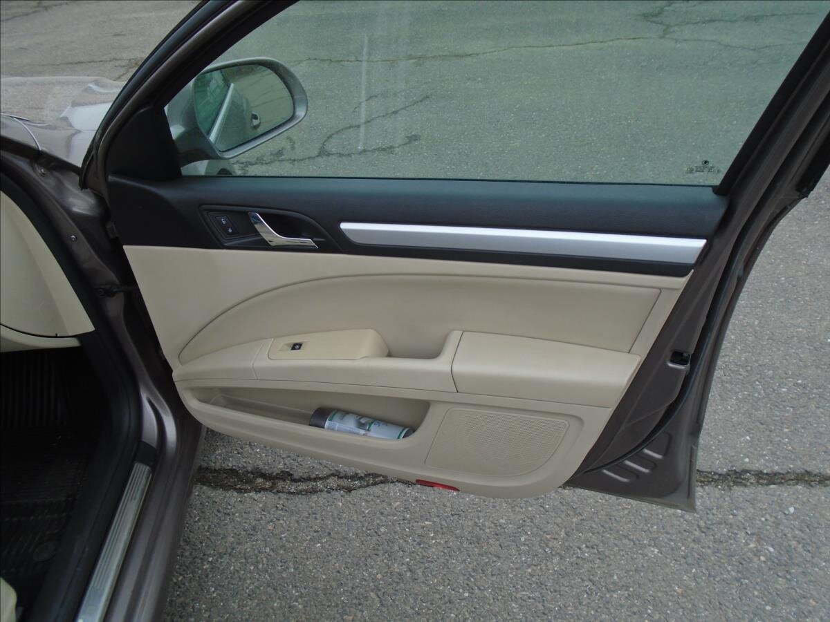 Škoda Superb Kombi 2,0 l 125 kw