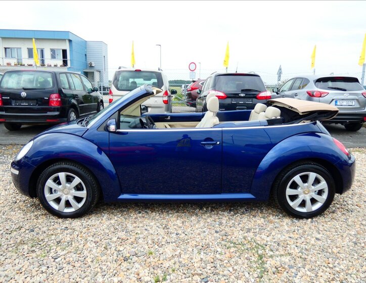Volkswagen New Beetle Kabriolet 1,6 l 75 kw