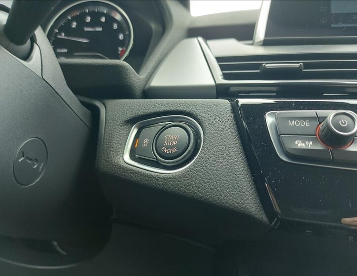 BMW Řada 2 MPV 1,5 l 80 kw