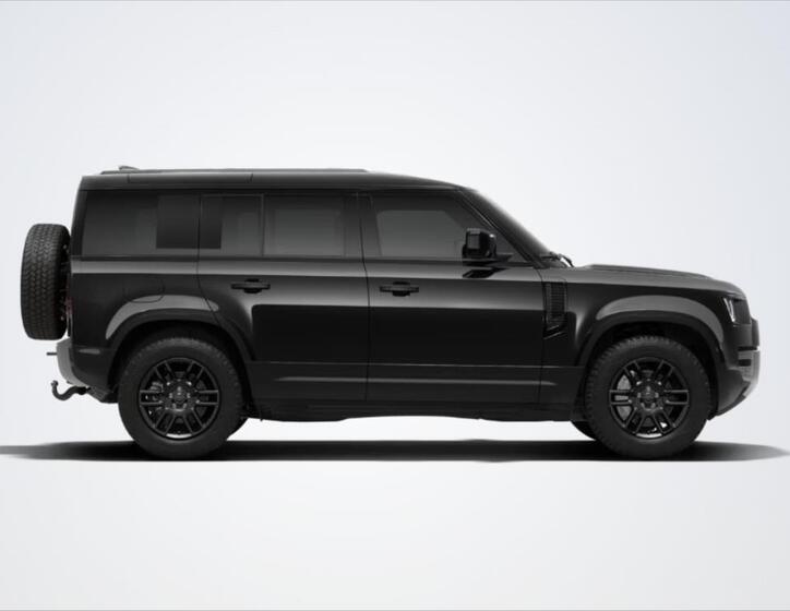 Land Rover Defender 3